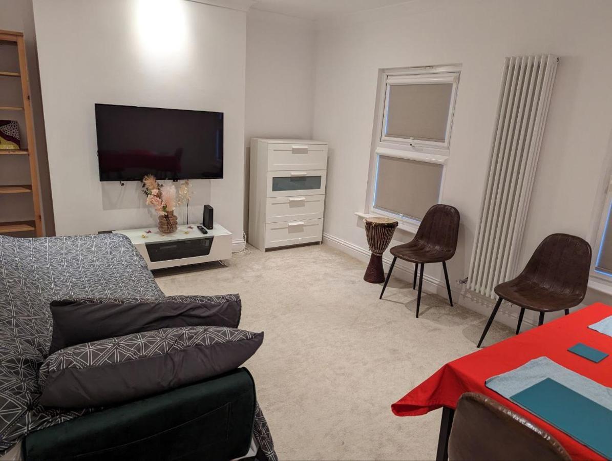 Fully-Equipped Flat In The City Of London. Luaran gambar